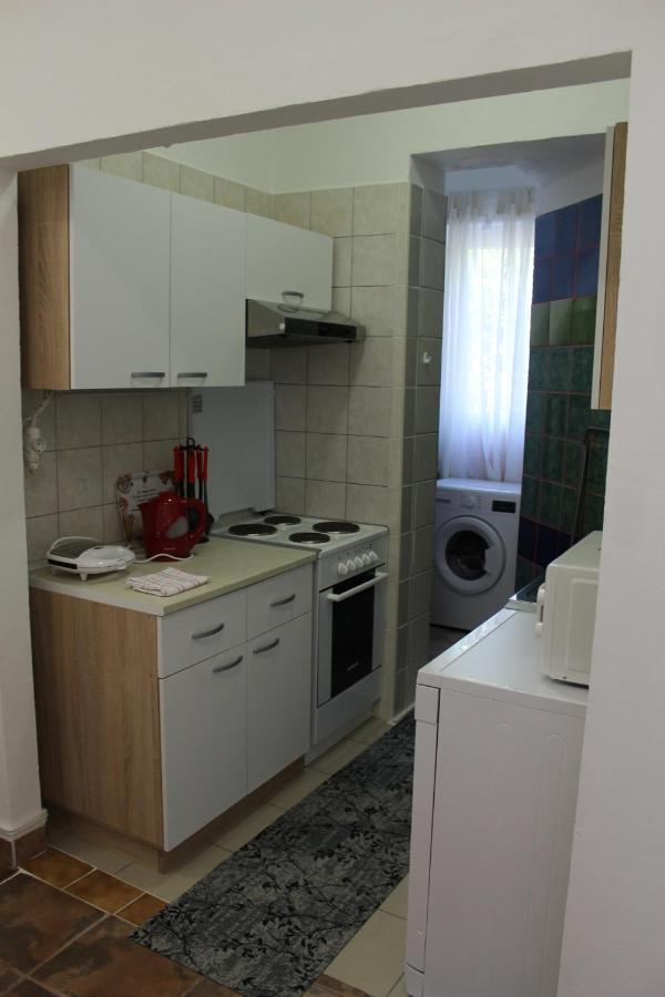 Apartment Mis Floura リエカ エクステリア 写真