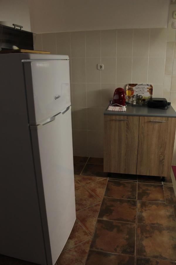 Apartment Mis Floura リエカ エクステリア 写真
