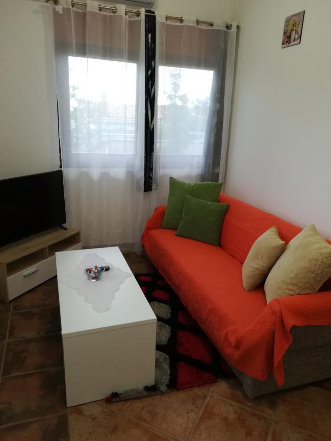 Apartment Mis Floura リエカ エクステリア 写真