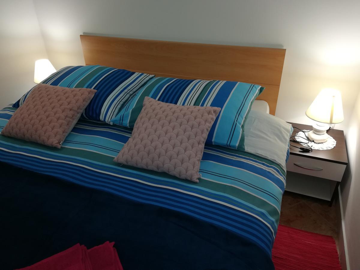Apartment Mis Floura リエカ エクステリア 写真