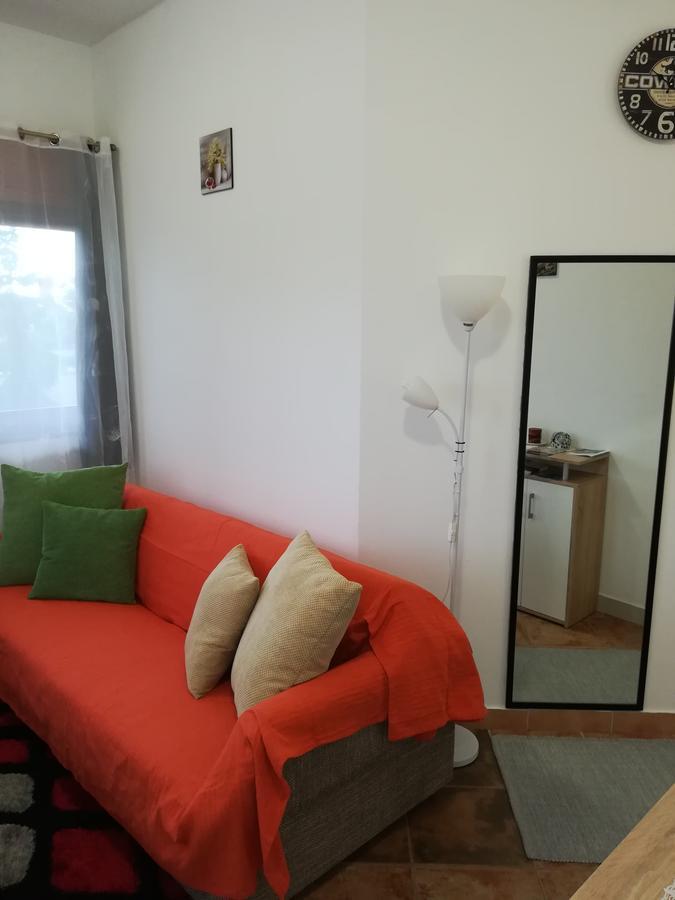 Apartment Mis Floura リエカ エクステリア 写真
