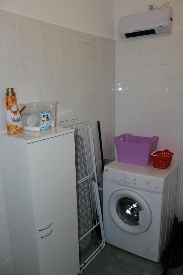Apartment Mis Floura リエカ エクステリア 写真