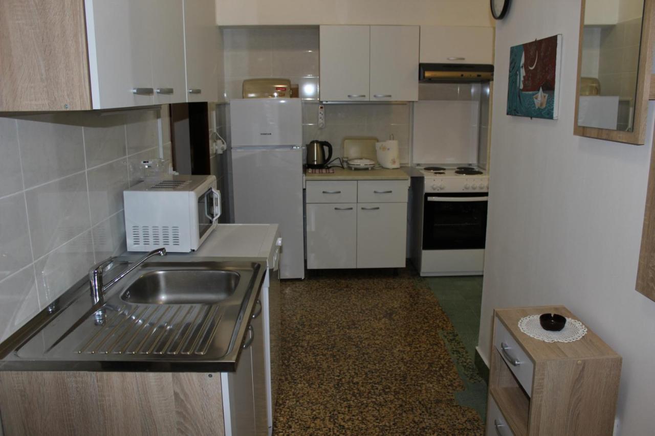Apartment Mis Floura リエカ エクステリア 写真